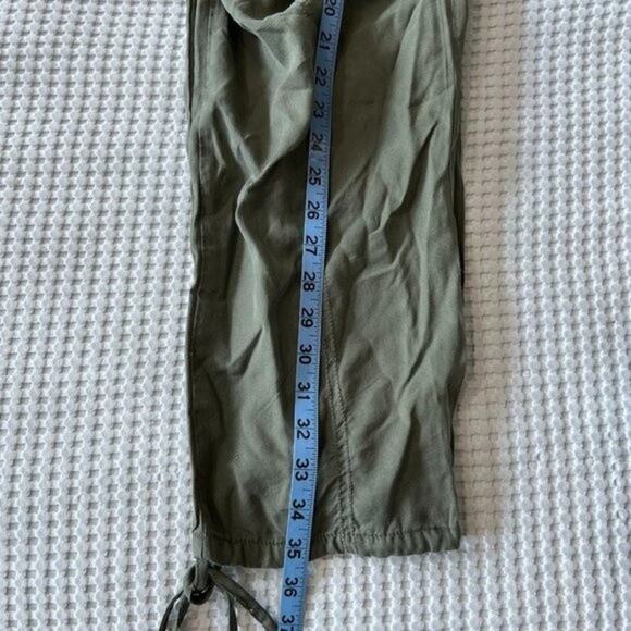 NWT Jessica Simpson XL Green Maternity Under Belly Cargo Pants - Picture 7 of 7